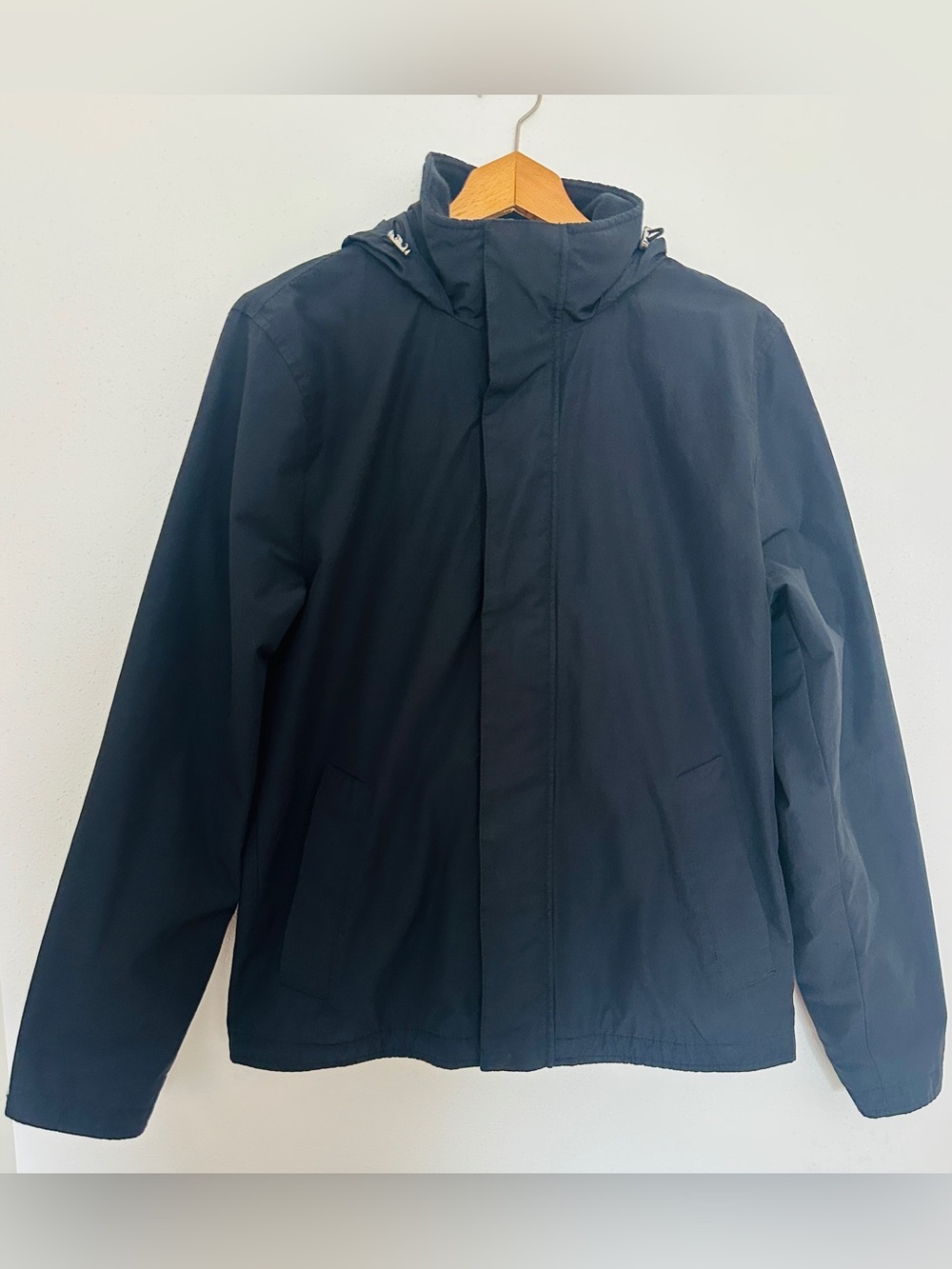 Abercrombie & Fitch Men's Hooded Rain Jacket Windbreaker Black Medium